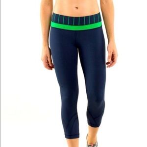 Black and Green Athletic Leggings